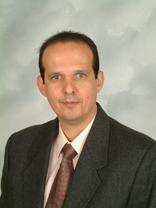 Ιορδάνης Μπεσμέρτης - Χειρουργός Οφθαλμίατρος